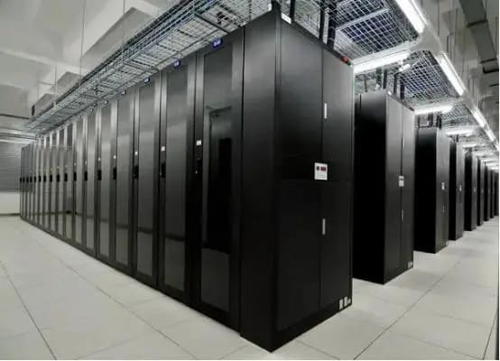 潍坊16A机柜租用价格